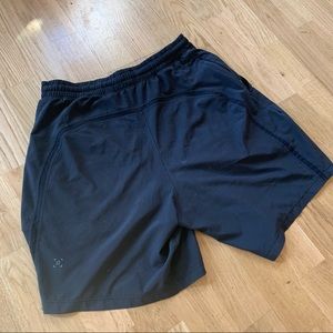 Lululemon 7-inch Inseam Pace Breaker Lined Shorts